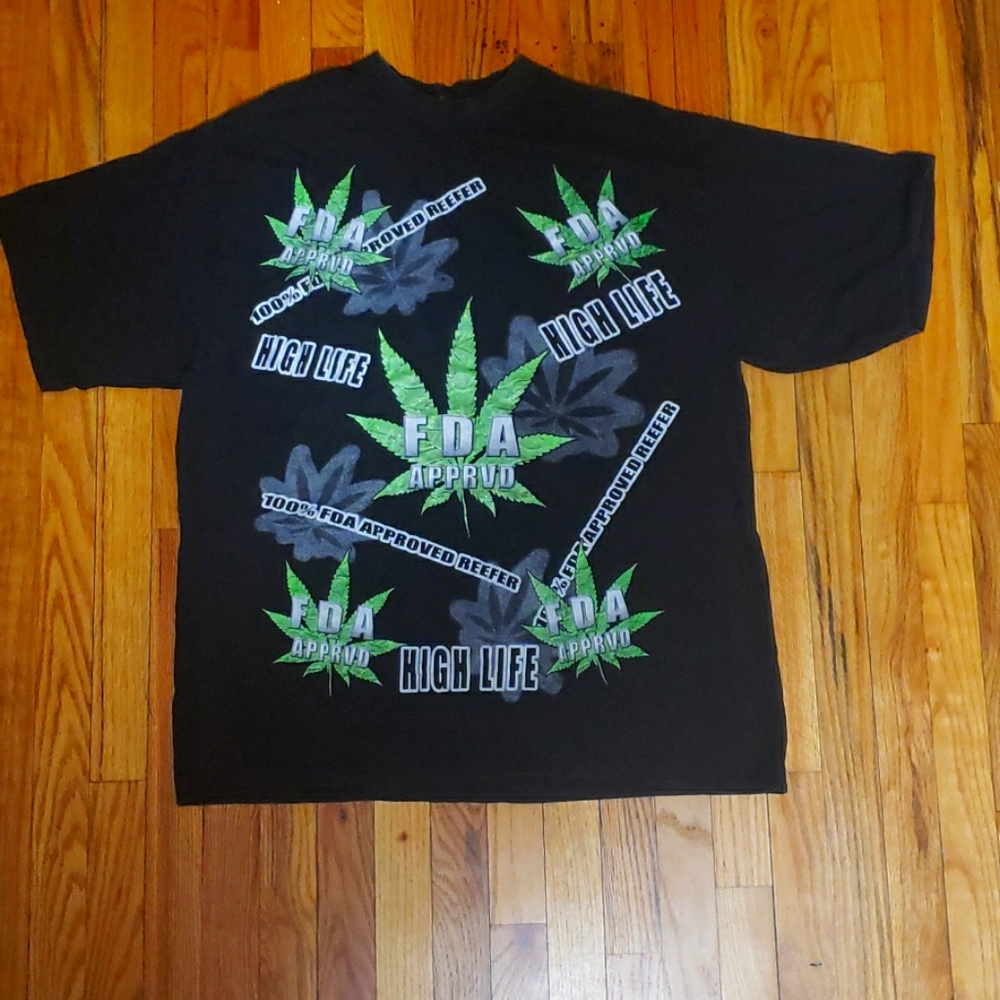 Tee Shirt
